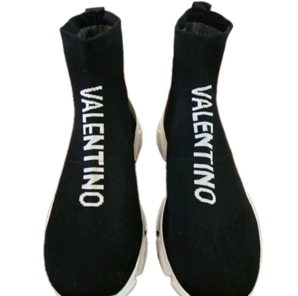 Valentino By Mario Logo Black Stretch Knit Slip On Fashion Sneakers Men’s Sz 12 - Picture 5 of 10